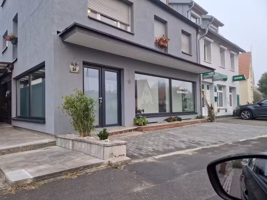 Adel&rsquo;s &Auml;nderungsschneiderei