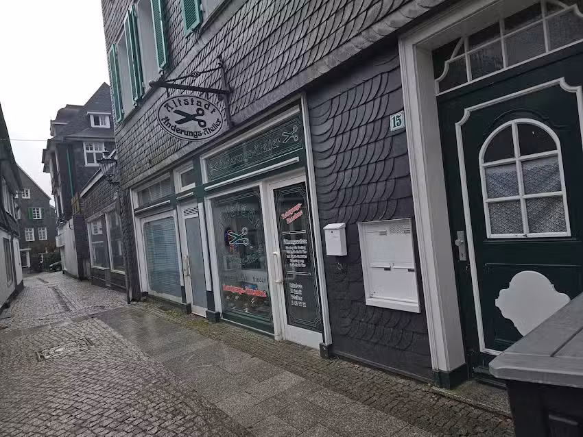 &Auml;nderungs-Atelier Altstadt (Schneiderei)