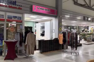 &Auml;nderungsschneiderei Akar im Globus