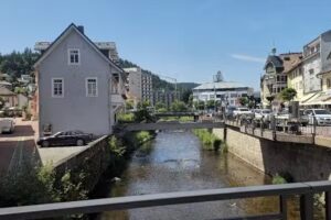 &Auml;nderungsschneiderei B&auml;rbel Holz