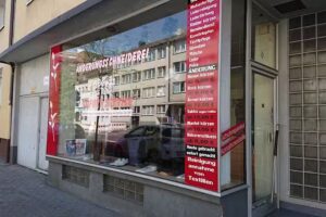 &Auml;nderungsschneiderei Beyaz