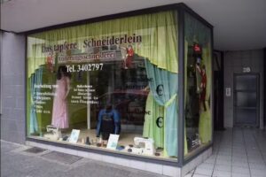 &Auml;nderungsschneiderei &ndash; Das tapfere Schneiderlein Hagen &ndash; seit 2012