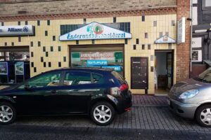 Änderungsschneiderei Dirik Textilreinigung+ Hemden Service