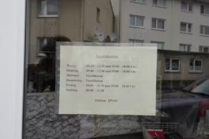 Änderungsschneiderei – Frey, M.