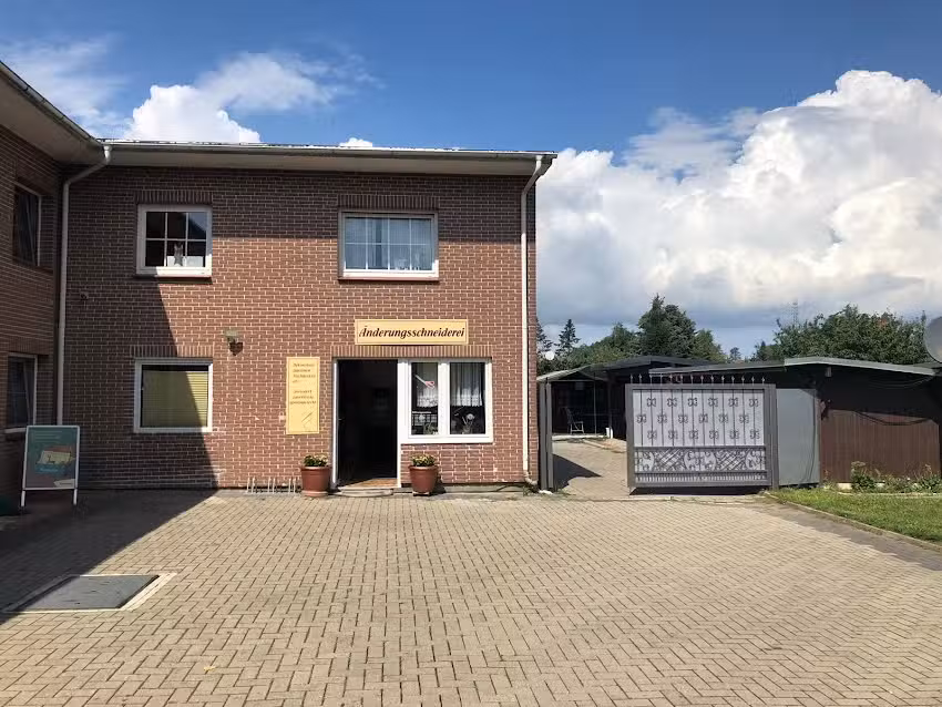 &Auml;nderungsschneiderei Lala Asatryan