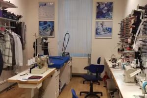 &Auml;nderungsschneiderei & Textilreinigung Burhan (im Karstadt)