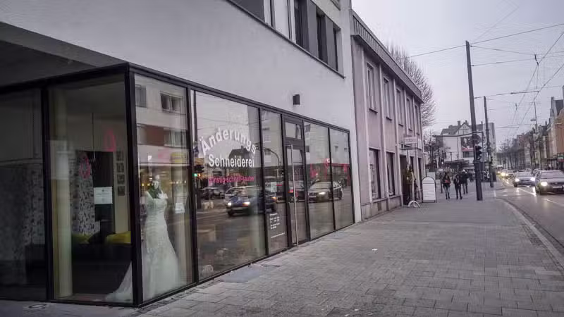 &Auml;nderungsschneiderei Tourna