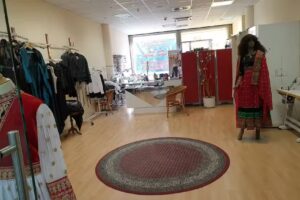 Änderungsschneiderei und stickerei Nikrawesh