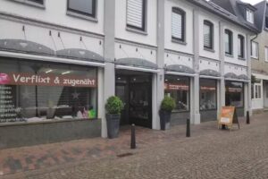 &Auml;nderungsschneiderei und Textilreinigung Verflixt und Zugen&auml;ht