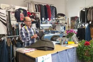 &Auml;nderungsschneidrei und Reinigung Sajedi