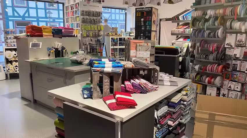 Annika Domh&ouml;ver Frauenbaumarkt by AnDo