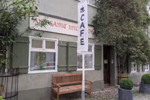 Aus Samt und Seide Küffner