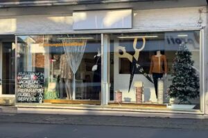 AWS änderungsschneiderei Shop an Annahmestelle Textilreinigung