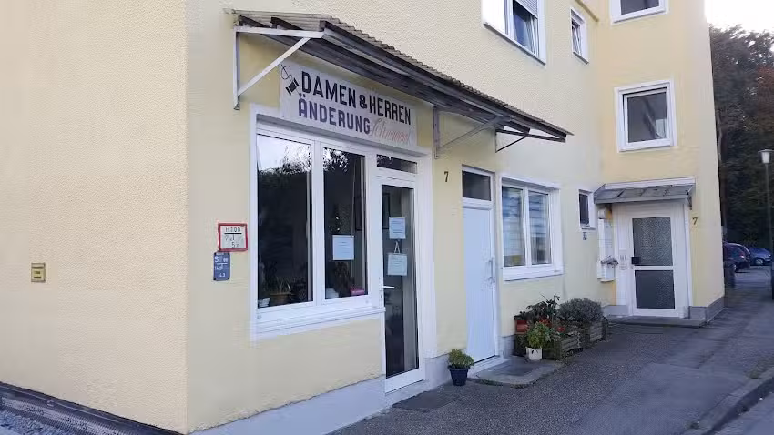 Ayse Tirindaz &ndash; &Auml;nderungsschneiderei