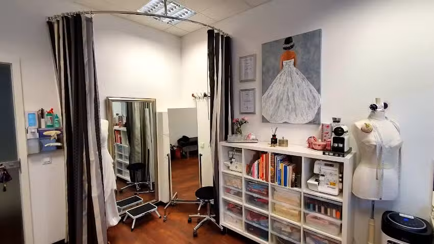 Braut Schneiderei T&uuml;lay Altekin