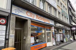 City Reinigung, &Auml;nderungsschneiderei, Inh. Lutfula Bayat