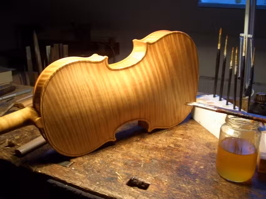 Cornelius Schneider-Marfels, Geigenbaumeister