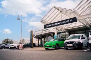 Die Schneider Gruppe GmbH Business Center Hof – Dacia