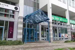 Dr. med. Karolin Schneider, Praxis für Haut- und Geschlechtskrankheiten | MVZ Schlosscarrée | Poliklinik gGmbH