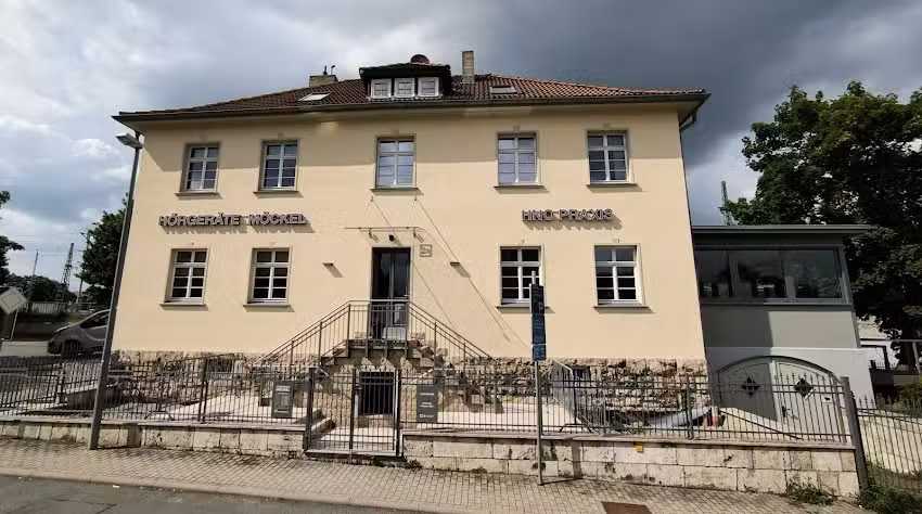 Dr. med. Michael Schneider