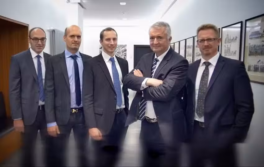 Dr. Schneiderbanger & Kollegen Steuerberater &ndash; Rechtsanw&auml;lte &ndash; Unternehmensberater