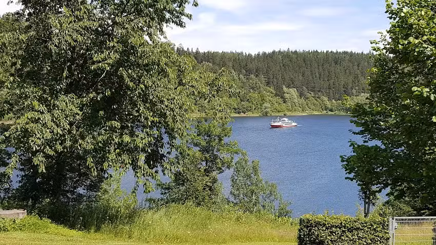 Fantasia | Hochzeitsausstatter, Kost&uuml;mverleih, Ma&szlig;schneiderei