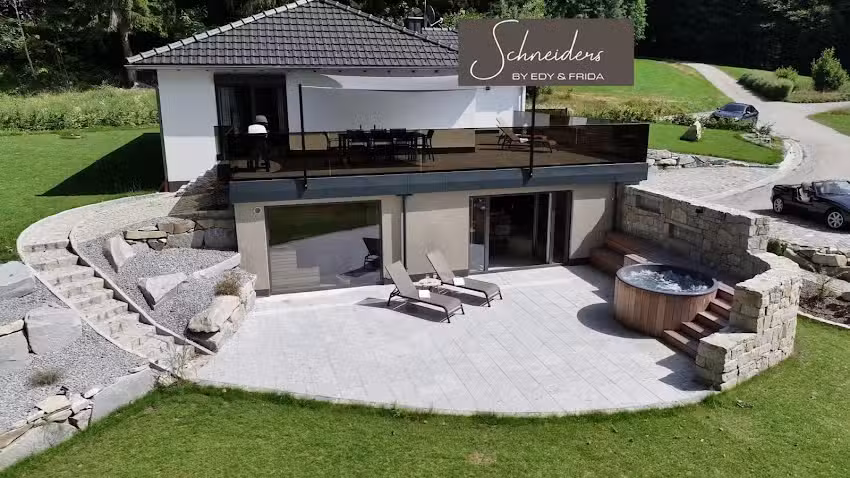 Ferienchalet Schneiders by Edy und Frida