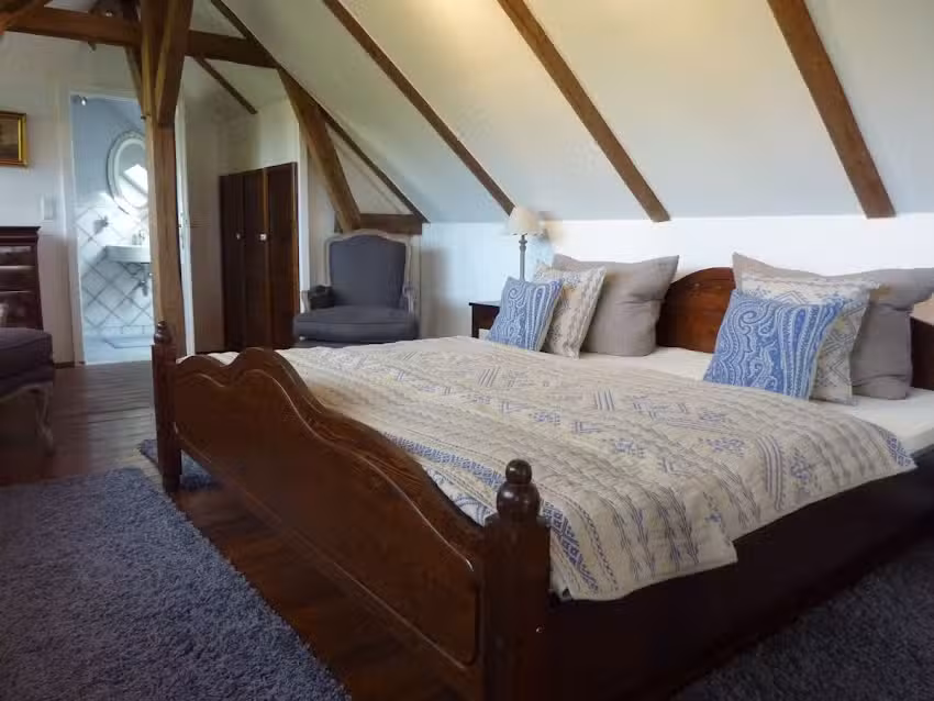 Ferienwohnung Villa Schneider am Wasser im kleinen Geb&auml;lk