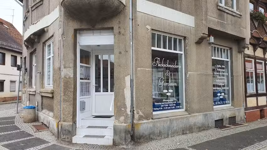 Flickschneiderei & Gardinen