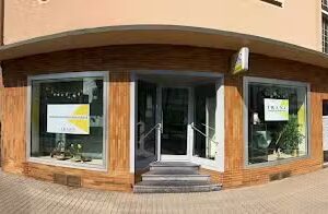 FRANZ Atelier & Boutique &Auml;nderungsschneiderei