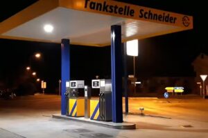 Freie Tankstelle & Reifenservice Schneider