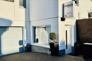 Friseurmeisterin Katharina Schneider Friseurecke