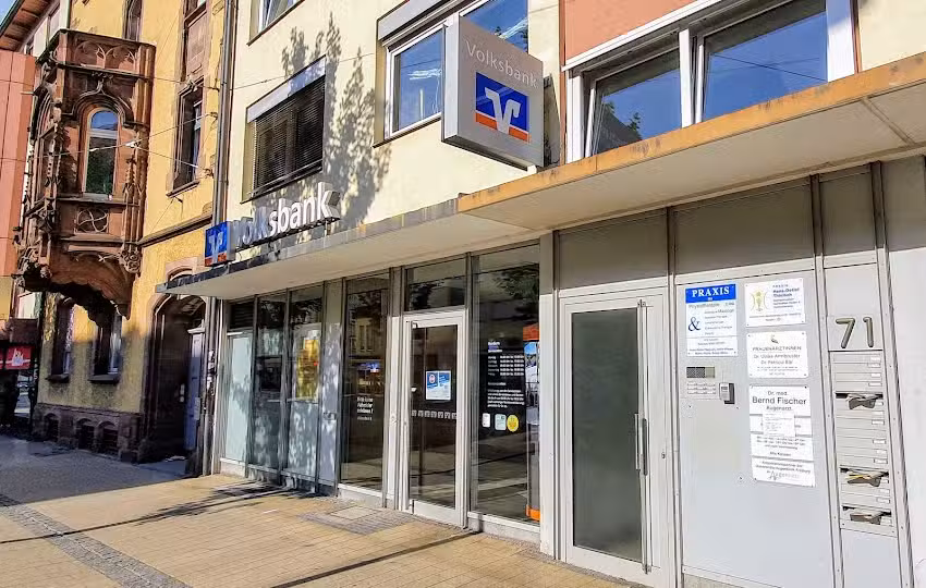 Gemeinschaftspraxis Dr. Ulrike Armbruster, Dr. Patricia B&auml;r und Dr. Linda Schneider