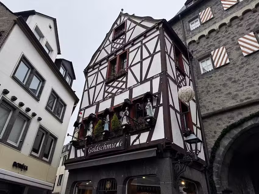 Goldschmiedewerkstatt Rolf Schneider