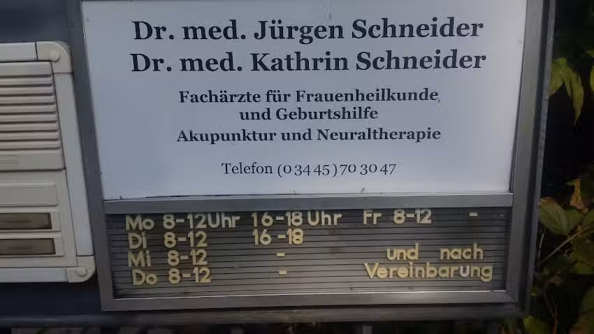 Herr Dr. J&uuml;rgen Schneider