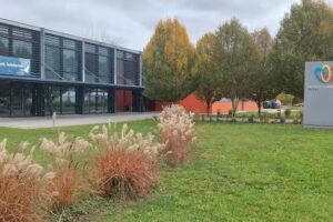 Herr Dr. med. Ralph Schneider