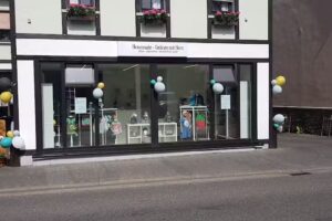 Hexennaht &ndash; Unikate mit Herz