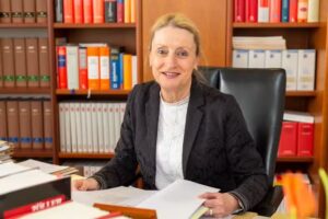 Ines Schneider-Weigert &ndash; Rechtsanw&auml;ltin