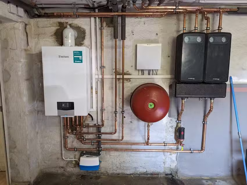 Installateur /- Heizungsbaumeister Christian Schneider