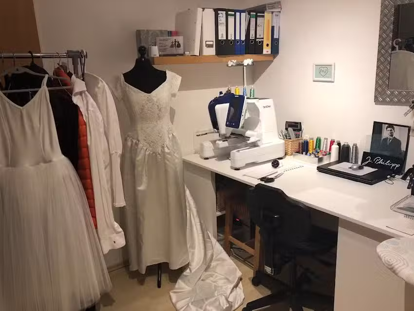 Iwona&rsquo;s &Auml;nderungsschneiderei & Stickerei