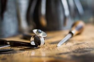 Juwelier Ritter &ndash; Trauringe, Antragsringe, Schmuck, Goldankauf, Uhren, Ohrlochstechen,Geschenke