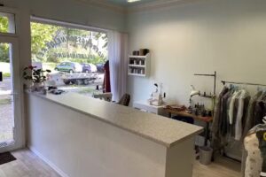 Kleidung Doktor &Auml;nderungsschneiderei und Reinigung