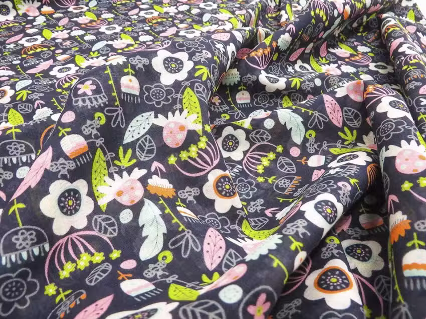 Kommod &ndash; N&auml;hen macht Spa&szlig;