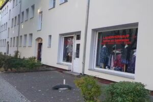 Lagerverkauf Textilien aus Sonderposten und Schneiderei