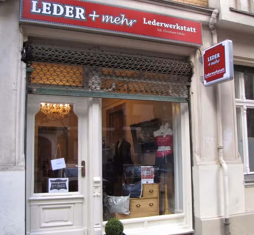 Leder+mehr / Lederschneiderei / Lederwerkstatt