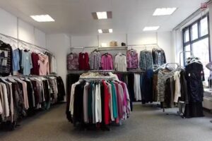 LINH Fashion Store und &Auml;nderungsschneiderei