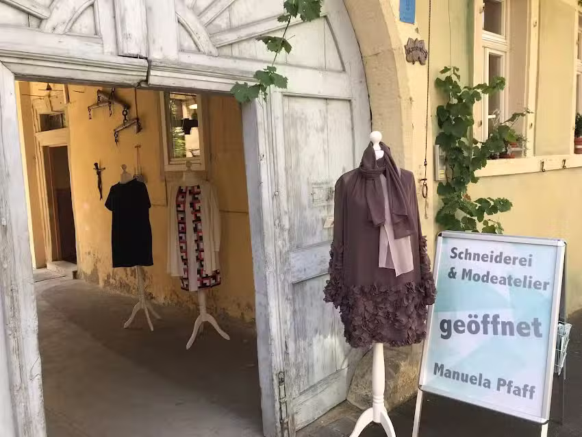 Ma&szlig;- und &Auml;nderungsschneiderei Modeatelier Manuela Pfaff