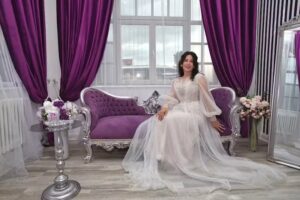 Modeatelier und Schneiderei bei Liubov Mykhalchych