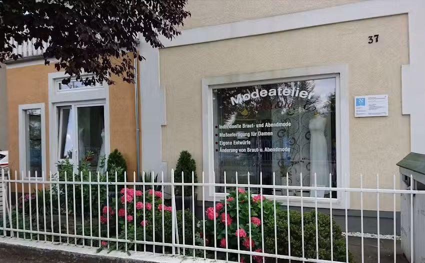 Modeatelier Violetta