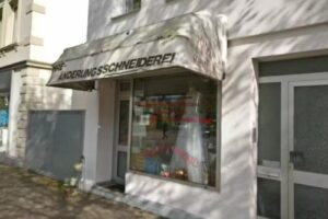 Modedesign & Änderungsschneiderei Goldene Schere